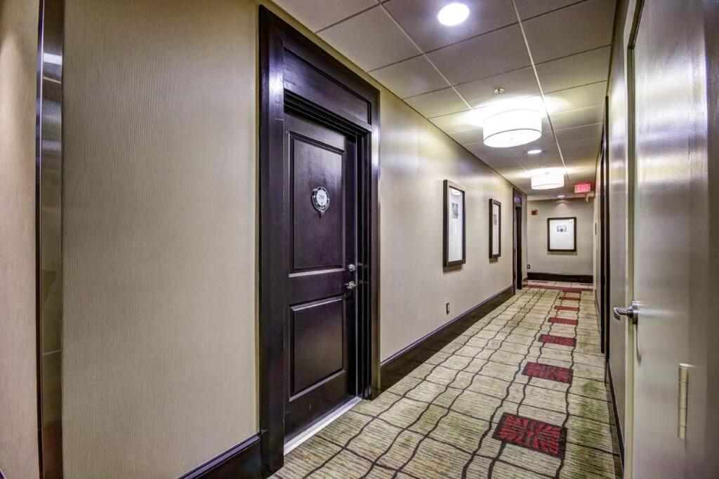 Chase Penthouse At 39 West Baltimore Inner Harbor Convention Center Free Indoor Parking One And Two Bedrooms Exterior foto